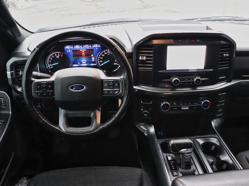 2022 Ford F-150 XLT | 4X4 | Spray In Liner | Carplay | Fordpass