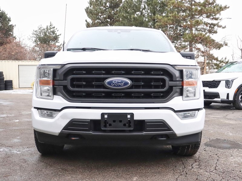 2022 Ford F-150 XLT | 4X4 | Spray In Liner | Carplay | Fordpass