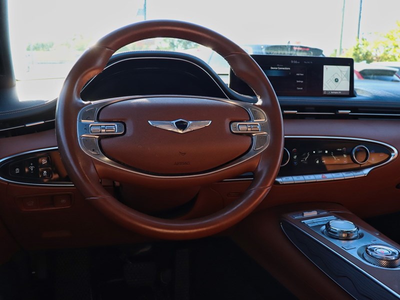 2023 Genesis GV70 2.5T Advanced | AWD | Sunroof | Launch Control