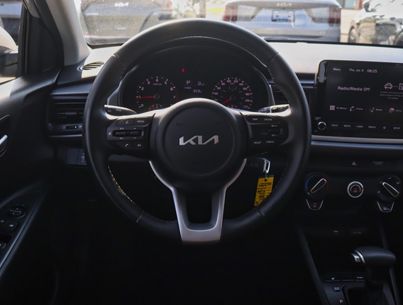 2023 Kia Rio 5-Door Lx+ Ivt