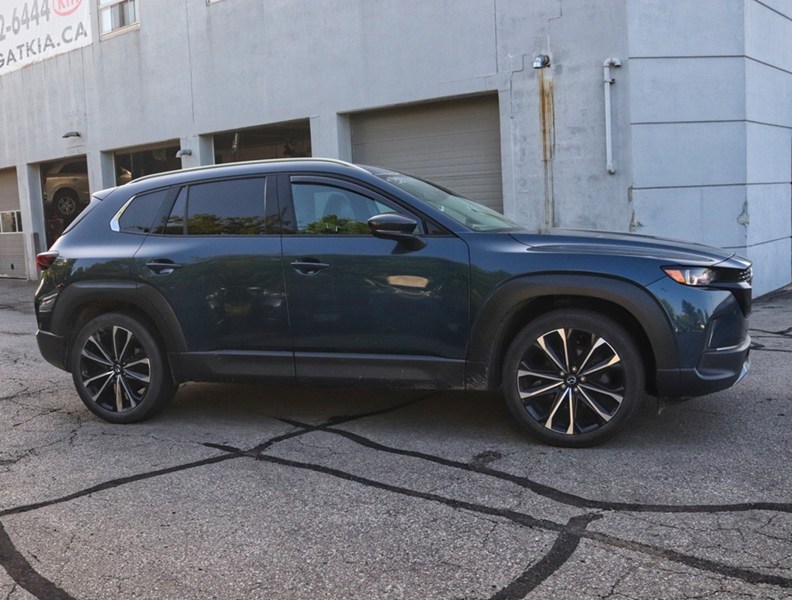 2023 Mazda Cx-50 | 62,845 Km | Turbo | Hud | Panoramic Roof | Wow