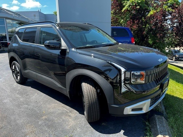 2027 Kia Seltos LX AWD