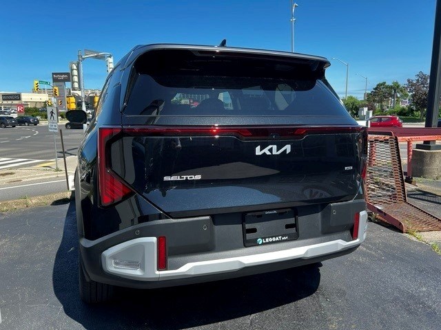 2027 Kia Seltos LX AWD