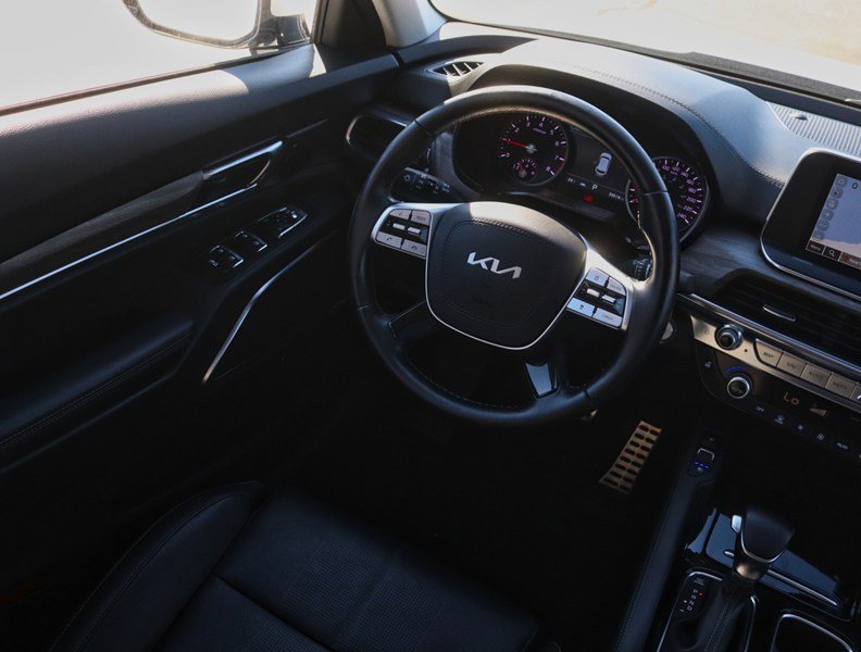 2022 Kia Telluride Sx Awd/8-Seater/Pwr-Liftgate/Low Km/Cpo