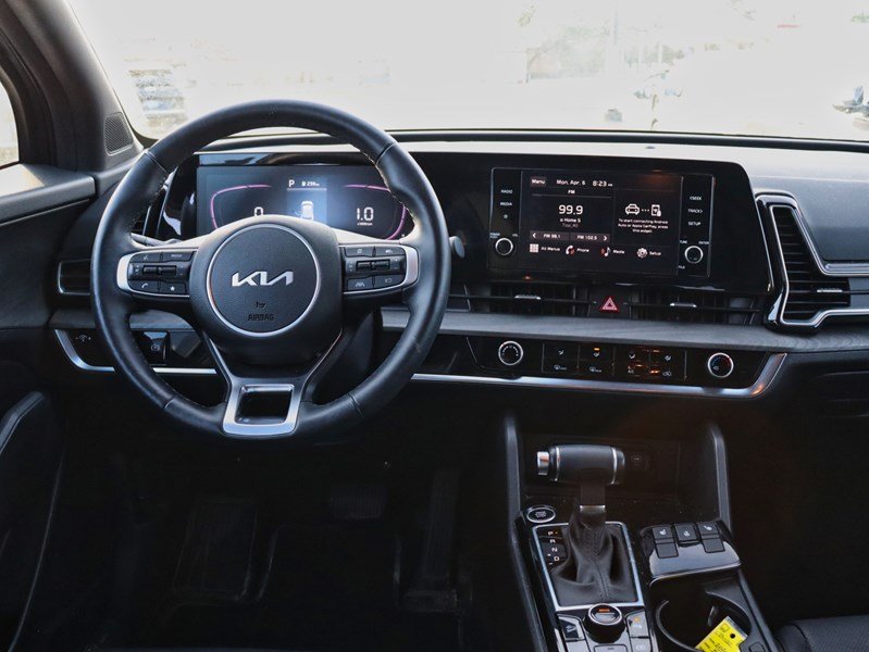 2024 Kia Sportage Off-Lease | Leather Interior | Cpo Eligible |Mint