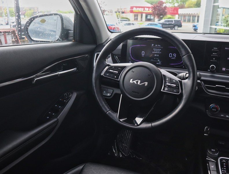 2025 Kia Seltos EX AWD
