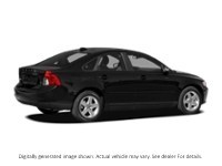 2010 Volvo S40 4Dr Sdn 2.4L Man FWD Exterior Shot 2