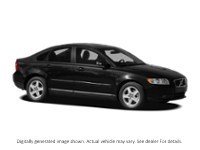 2010 Volvo S40 4Dr Sdn 2.4L Man FWD Exterior Shot 9