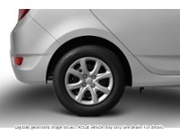 2012 Hyundai Accent 5Dr Hb Auto Gl Exterior Shot 5