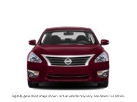 2013 Nissan Altima 4Dr Sdn I4 CVT 2.5 SL Exterior Shot 6