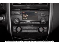 2013 Nissan Altima 4Dr Sdn I4 CVT 2.5 SL Interior Shot 2