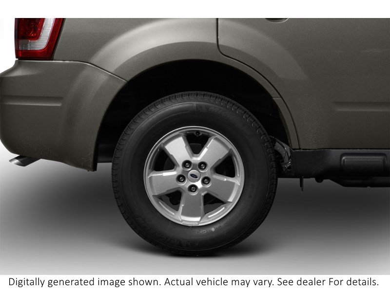 2012 Ford Escape FWD 4Dr XLT Exterior Shot 5