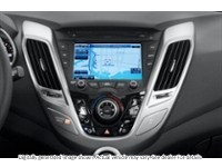 2013 Hyundai Veloster 3Dr Cpe Auto W/Tech Interior Shot 9