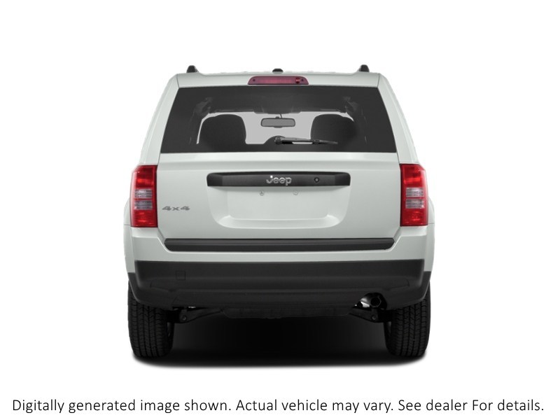 2016 Jeep Patriot 4WD 4Dr High Altitude Exterior Shot 8