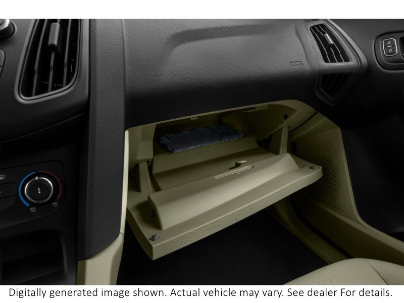 2016 Ford Focus 4Dr Sdn SE Interior Shot 4