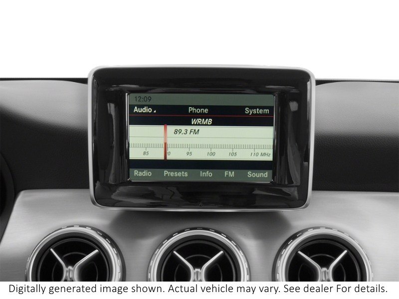2015 Mercedes-Benz Gla-Class 4Matic 4Dr Gla 250 Interior Shot 2