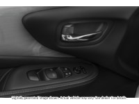 2016 Nissan Murano AWD 4Dr SV Exterior Shot 15