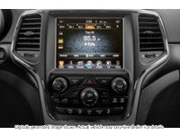 2019 Jeep Grand Cherokee Altitude 4X4 Interior Shot 2