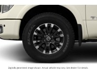 2018 Nissan Titan 4X4 Crew Cab Pro-4X Exterior Shot 5