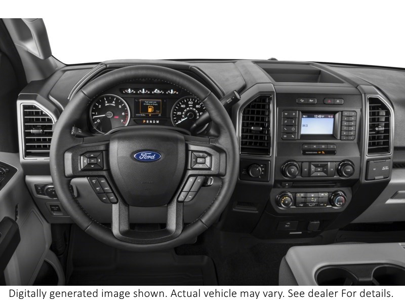 2020 Ford F-150 XLT 4WD Supercrew 5.5' Box Interior Shot 3