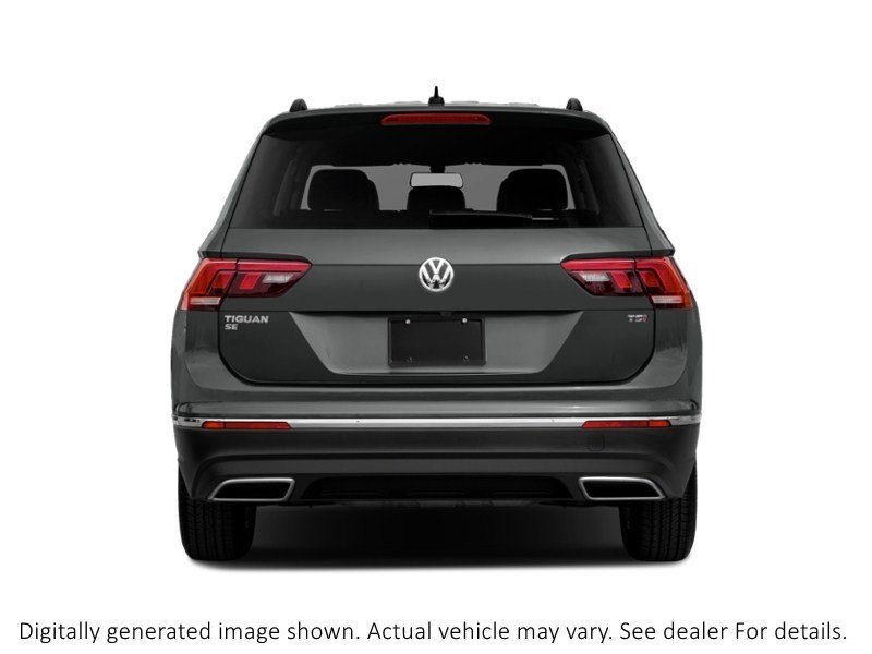 2018 Volkswagen Tiguan Trendline FWD Exterior Shot 8