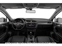 2018 Volkswagen Tiguan Trendline FWD Interior Shot 6