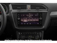 2018 Volkswagen Tiguan Trendline FWD Interior Shot 2