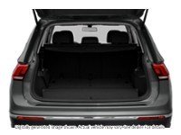2018 Volkswagen Tiguan Trendline FWD Exterior Shot 4