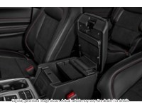 2022 Ford Explorer St-Line 4WD Interior Shot 7