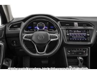 2024 Volkswagen Tiguan Comfortline 4Motion Interior Shot 3