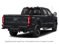 2027 Ford Super Duty F-250 Srw XLT 4WD Crew Cab 6.75' Box Exterior Shot 2