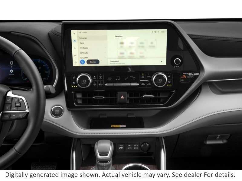 2023 Toyota Highlander Platinum AWD Interior Shot 8