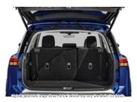 2024 Nissan Pathfinder SL 4WD Exterior Shot 4
