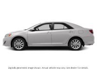 2012 Toyota Camry 4Dr Sdn I4 Auto LE Alpine White  Shot 5