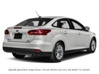 2016 Ford Focus 4Dr Sdn SE Oxford White  Shot 6