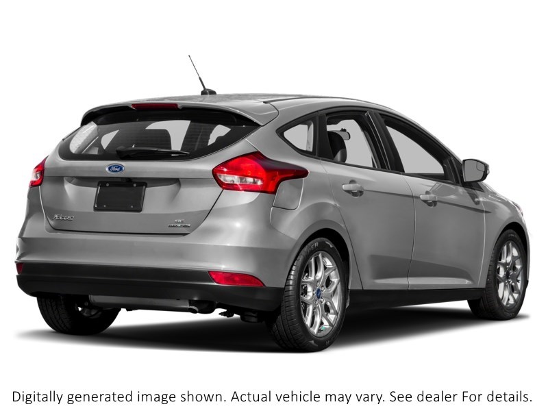 2015 Ford Focus 5Dr Hb SE Ingot Silver Metallic  Shot 38
