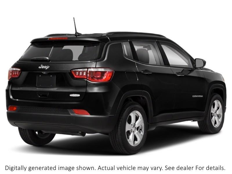 2018 Jeep Compass North 4X4 Diamond Black Crystal Pearl  Shot 44