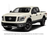2018 Nissan Titan 4X4 Crew Cab Pro-4X Pearl White  Shot 4