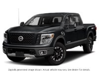 2018 Nissan Titan 4X4 Crew Cab Pro-4X Magnetic Black Metallic  Shot 10
