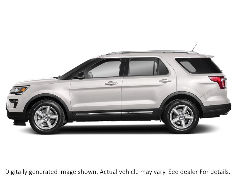 2018 Ford Explorer XLT 4WD White Platinum Metallic Tri-Coat  Shot 39