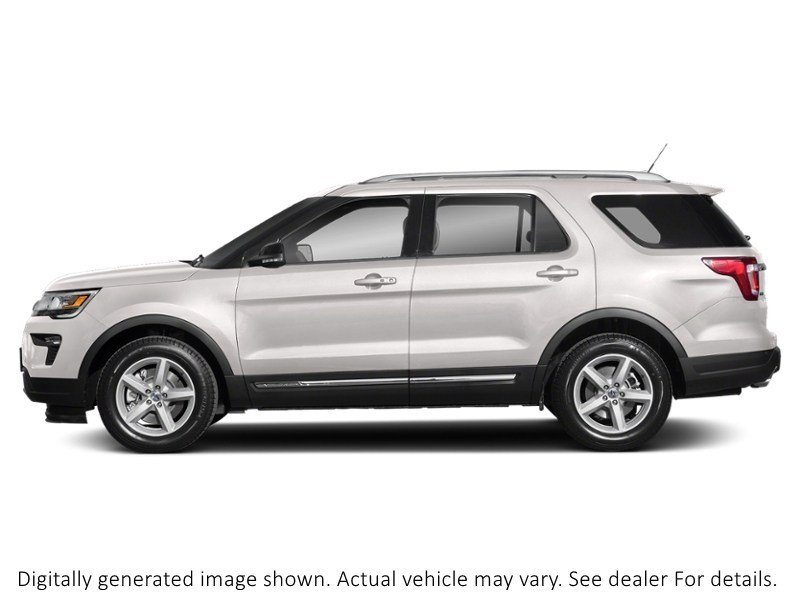 2018 Ford Explorer XLT 4WD White Platinum Metallic Tri-Coat  Shot 41