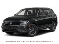 2024 Volkswagen Tiguan Comfortline 4Motion Deep Black Pearl  Shot 8