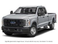 2026 Ford F-250 XL 4WD Crew Cab 6.75' Box Iconic Silver Metallic  Shot 32