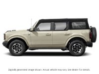 2026 Ford Bronco Outer Banks | 4X4 | 2.3L | Sasquatch | Blk Pk Desert Sand  Shot 3